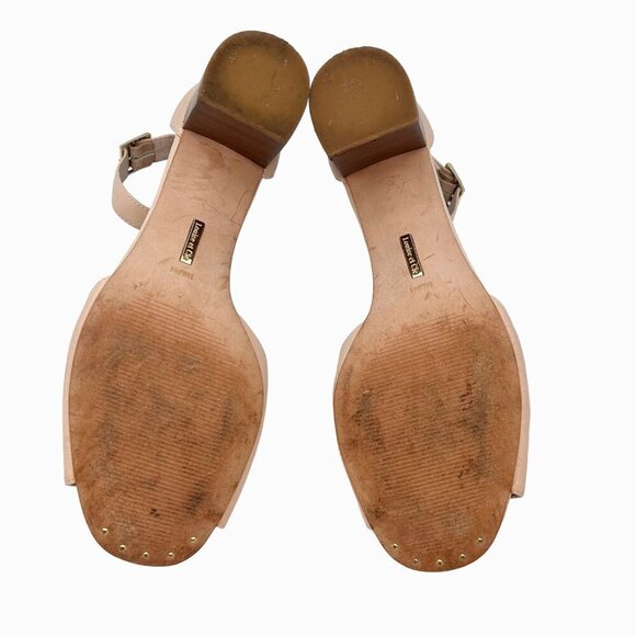 LOUISE ET CIE POUT NUDE PEBBLED LEATHER ANKLE STRAP BLOCK HEEL SANDALS - 11 - Picture 10 of 11